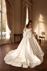 ROCHIE DE MIREASA HEMINA