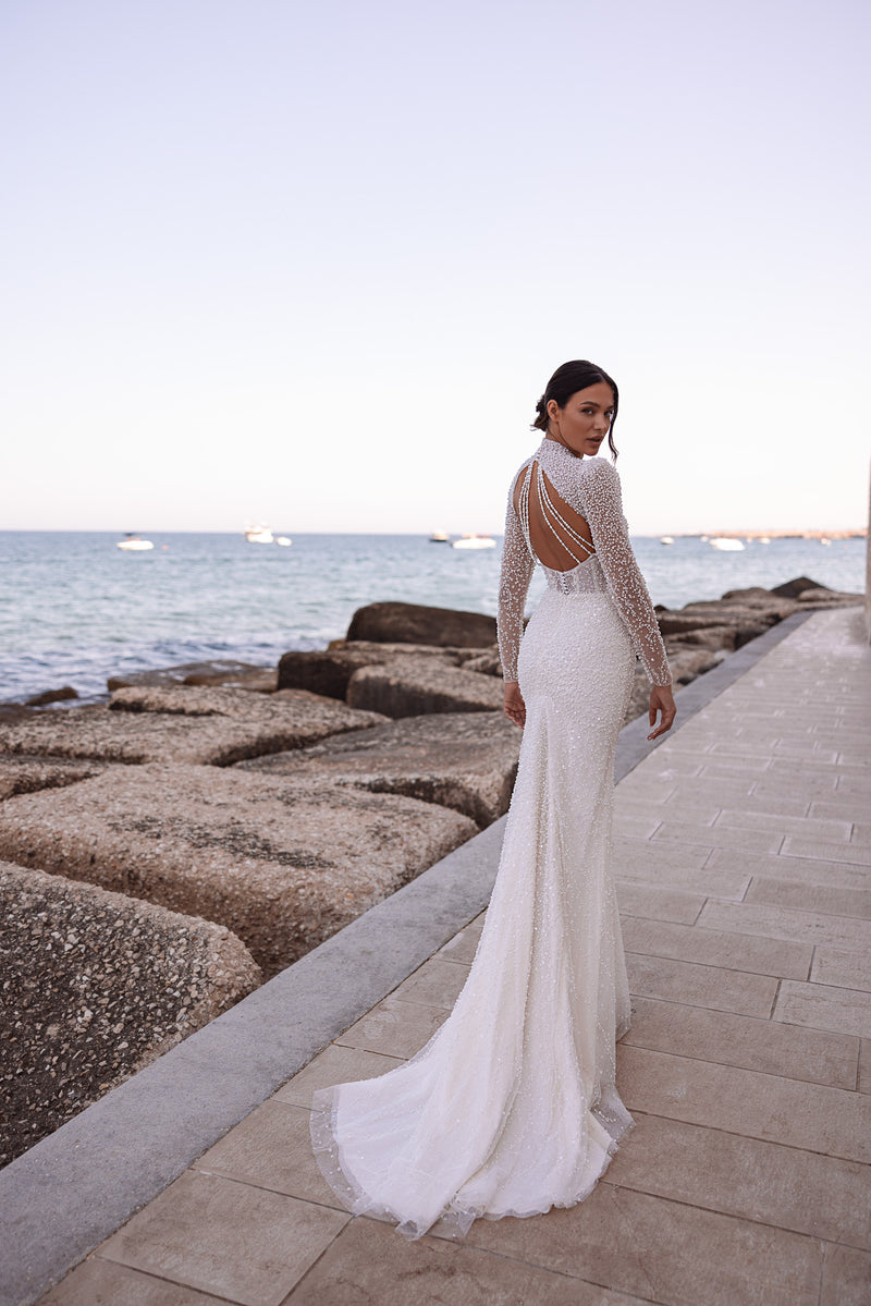 ROCHIE DE MIREASA M 283 LEONORA
