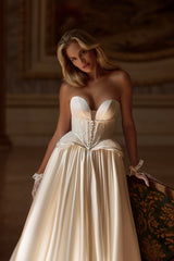 ROCHIE DE MIREASA NEVILETTA
