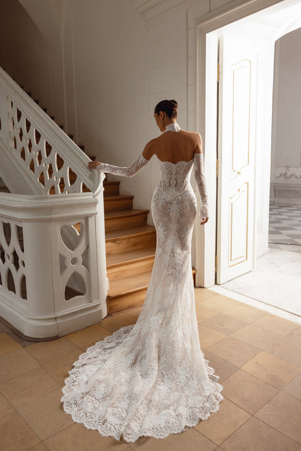 ROCHIE DE MIREASA ROSE